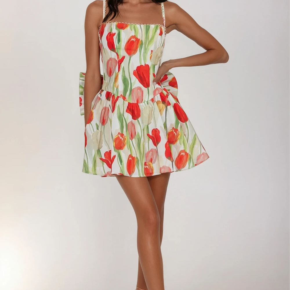 
                      
                        Maraya Bubble Bottom Tulip Mini Dress
                      
                    