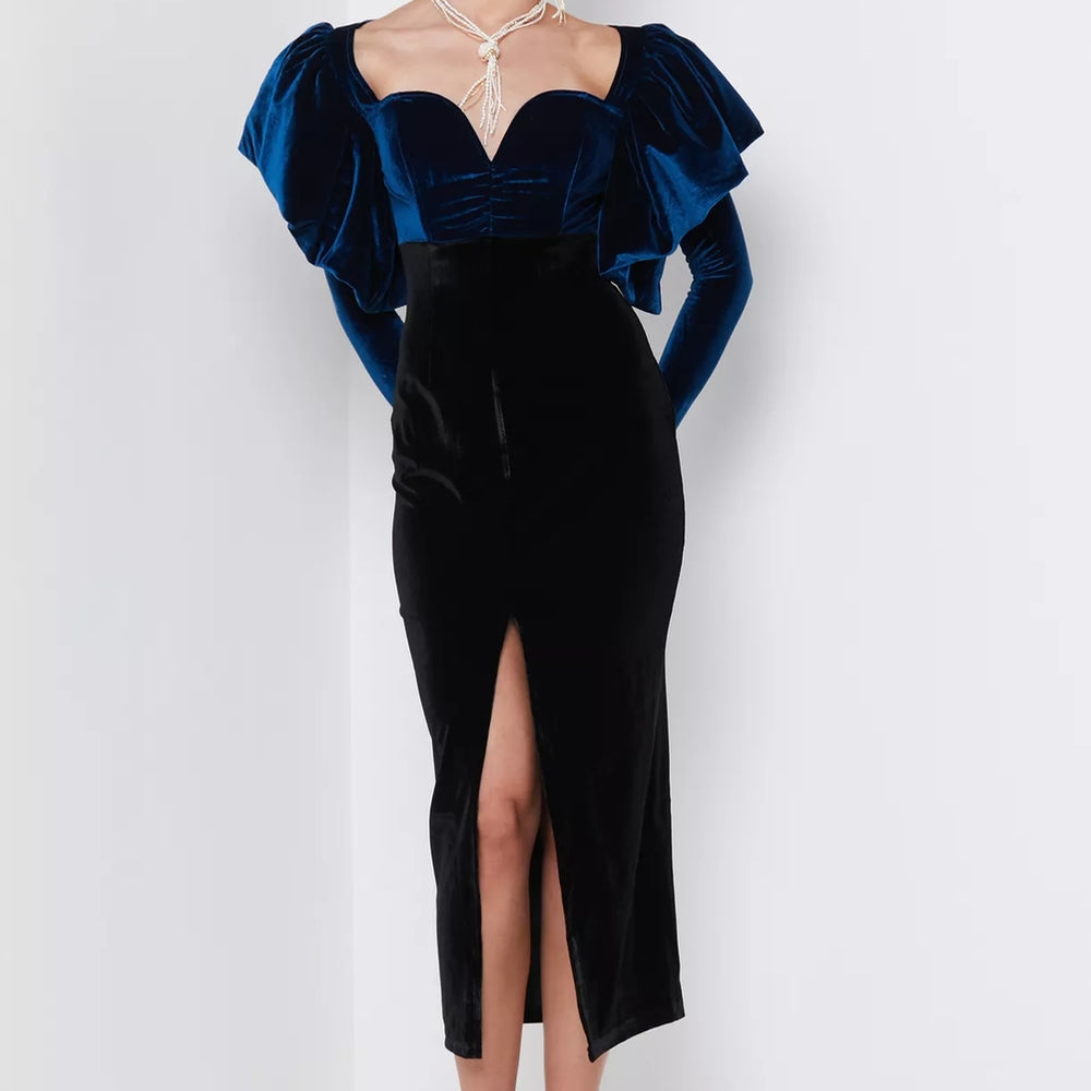 Selena Frilled Shoulder Velvet Midi Dress