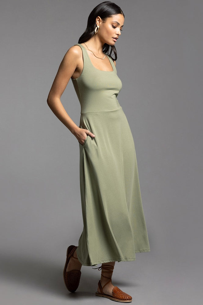 
                      
                        Tori Maxi Dress
                      
                    